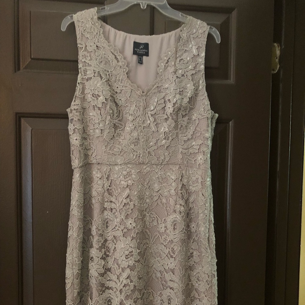 Lace short cocktail dress